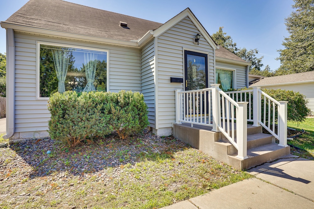 Minneapolis Home: Mins From US Bank Stadium More - Property Image 4