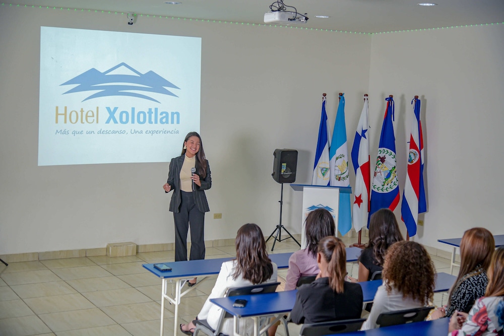 Hotel Xolotlán - Hostel