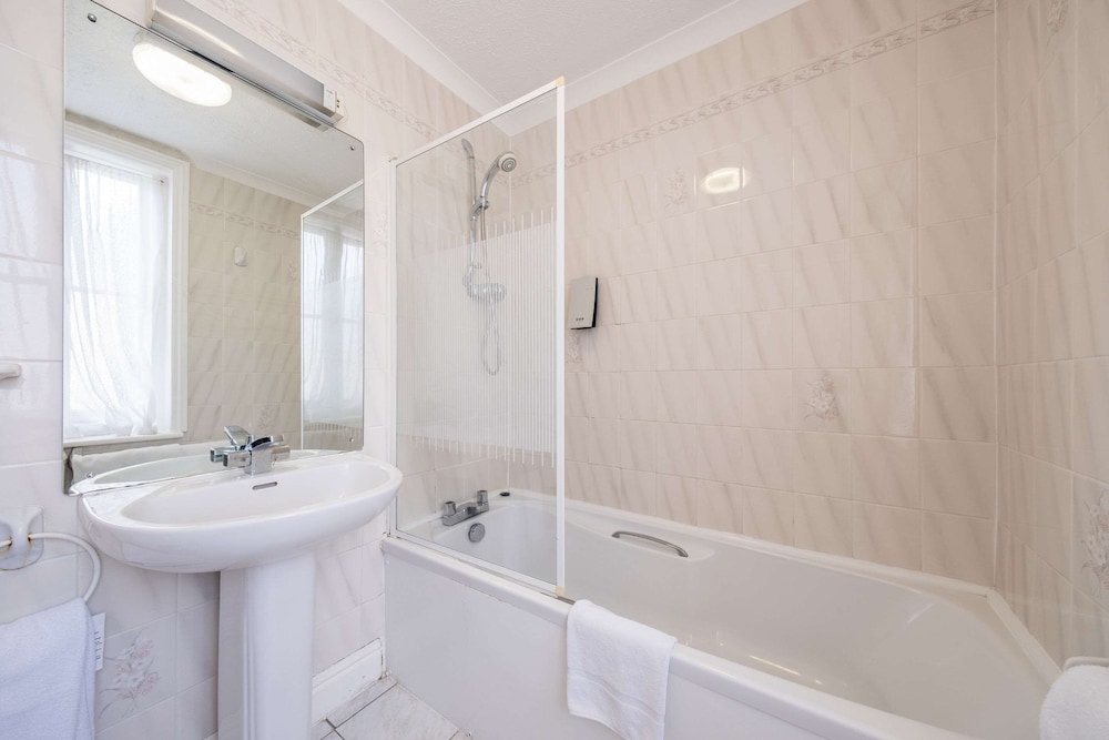 Ramsgate Vacations - San Clu Hotel - Property Image 6