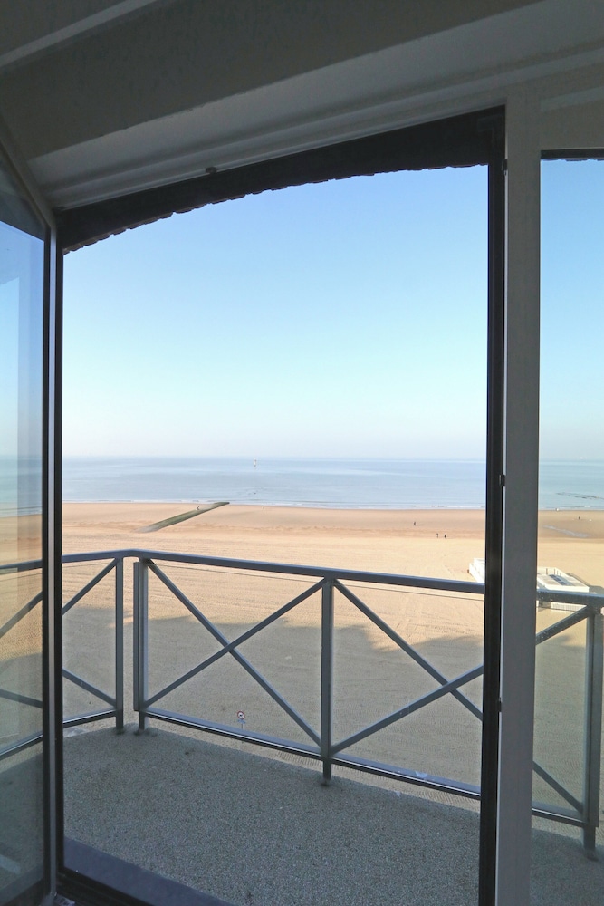 Apartment in Het Zoute Near the Beach