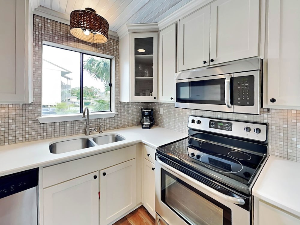 Lighthouse Point 22A by Tybee Vacation Rentals