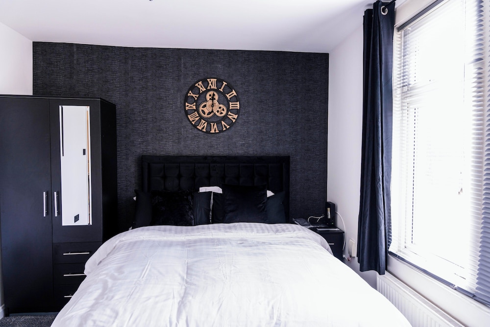 Charming Dartford Apartment - Ideal for Explorers!