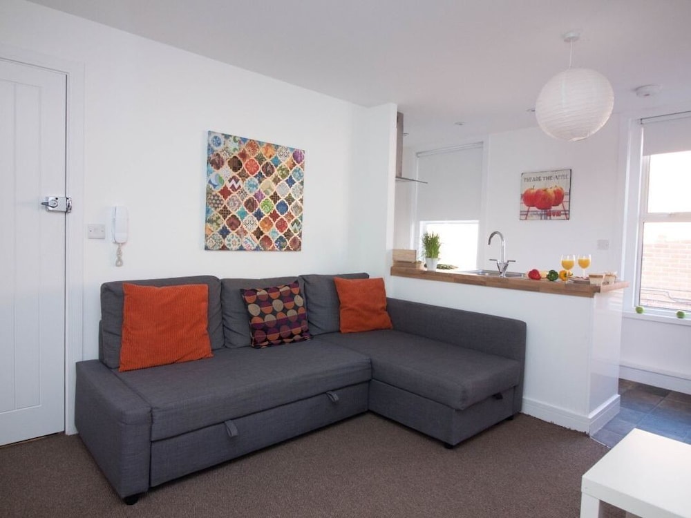Beddoe Apartments
