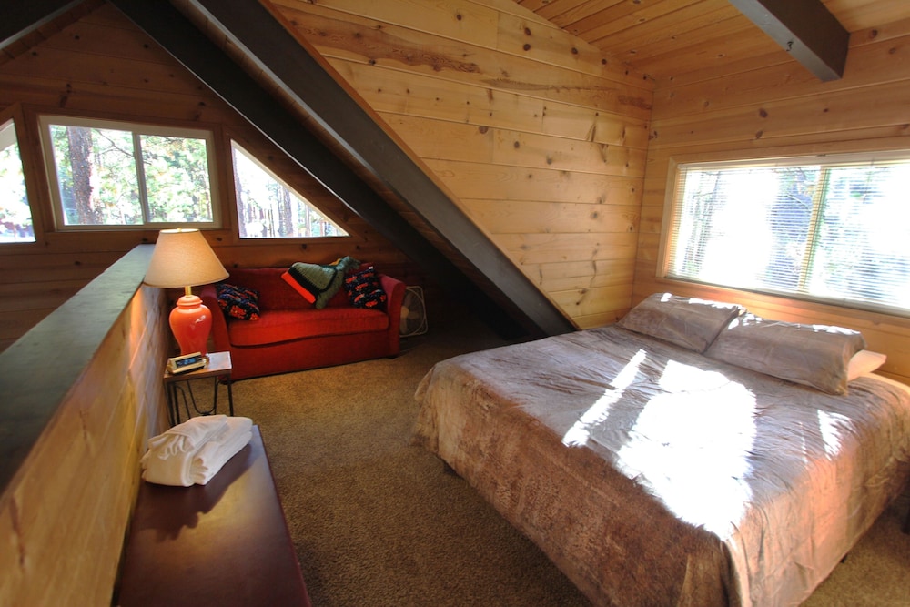Hch0864 - Donner Cabin 3 Bedroom Home
