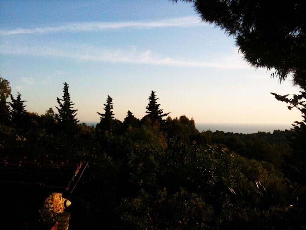 La Pergola, Holiday Home in Tuscany on the Hill and Near the Sea, for 2 - 2 view 4