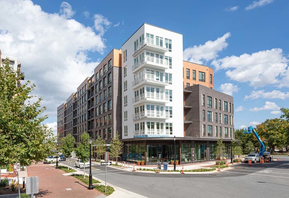 Landing Furnished Apartments - Alexandria