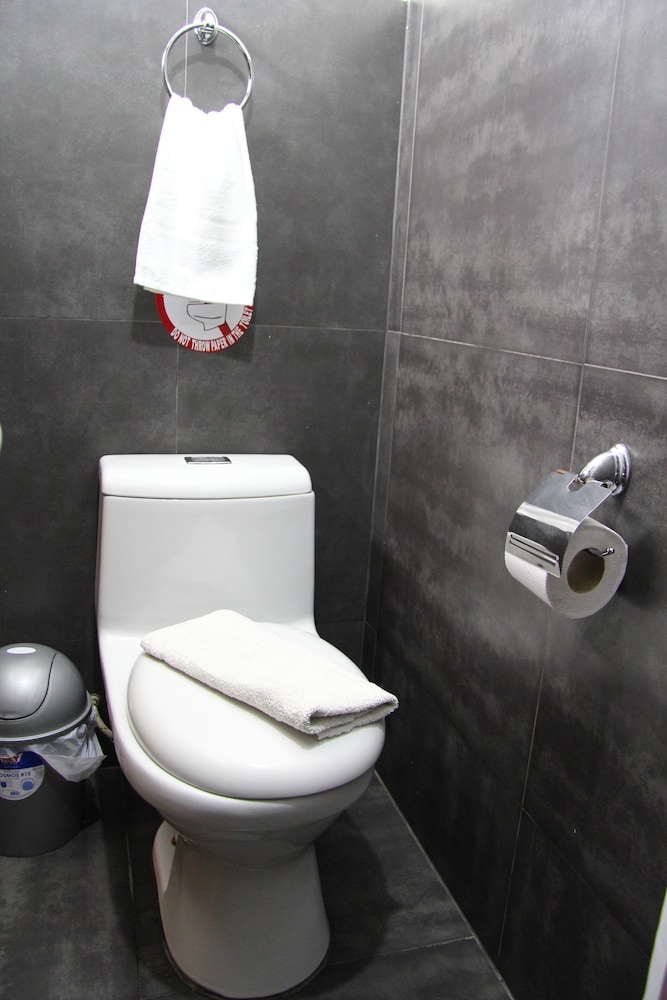 Airport Tampu B&B - Lima Airport, photo 24