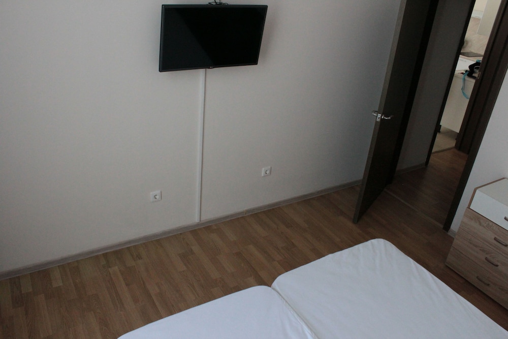 Apartment on Bulvar Nadezhd 4-1, ap. 101 view 5