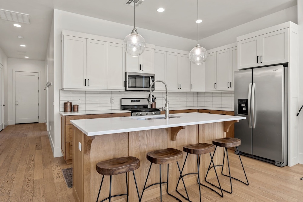 Villa #15 At Bloomington Country Club 4 Bedroom Townhouse