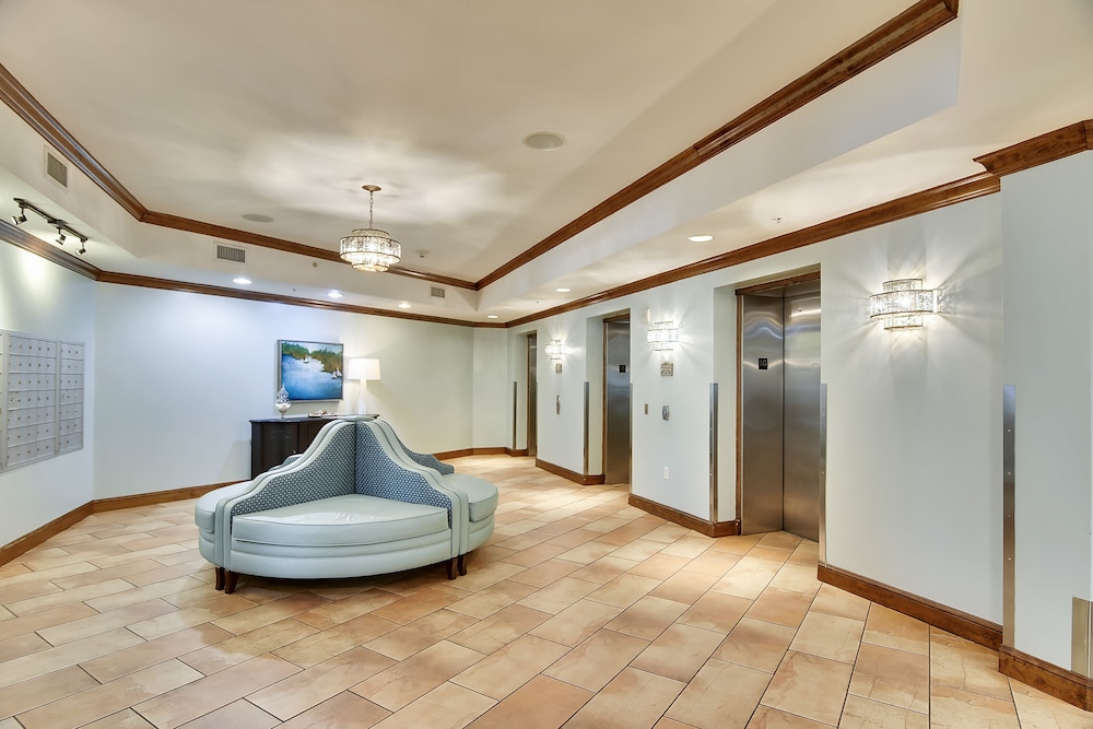 Grand Panama Beach Resort by Book That Condo
