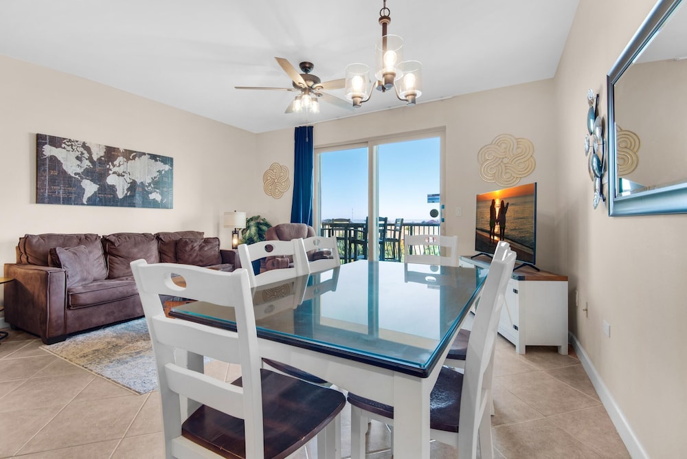 Beach Resort 514