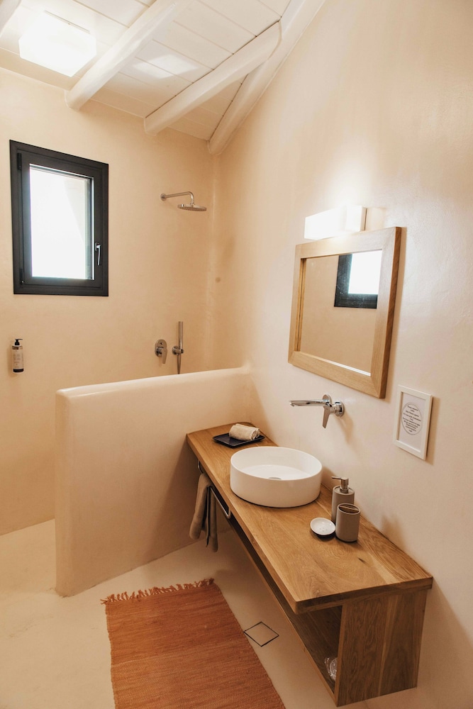 Villa Rhea Elia Beach