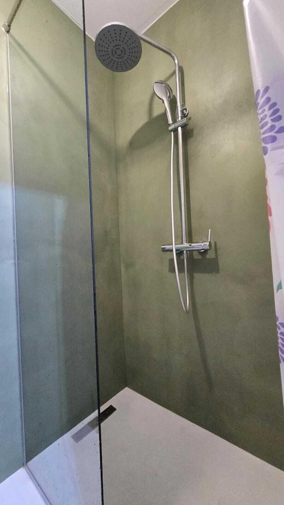 Tirent Apartment-One Bedroom Central