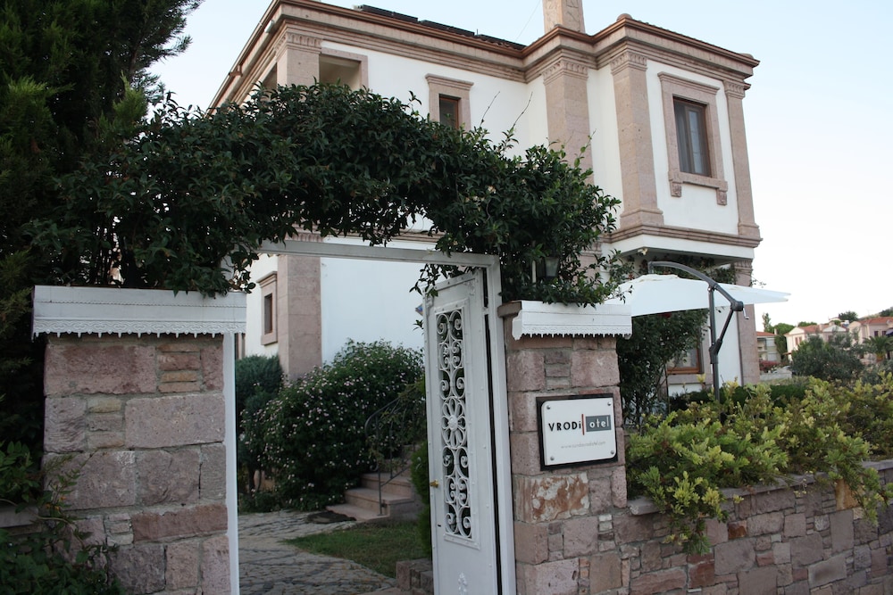 Vrodi By House - Image 41