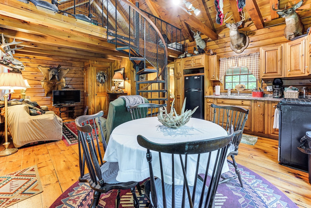 35 Mi to Acadia: Rustic Retreat in Orland!