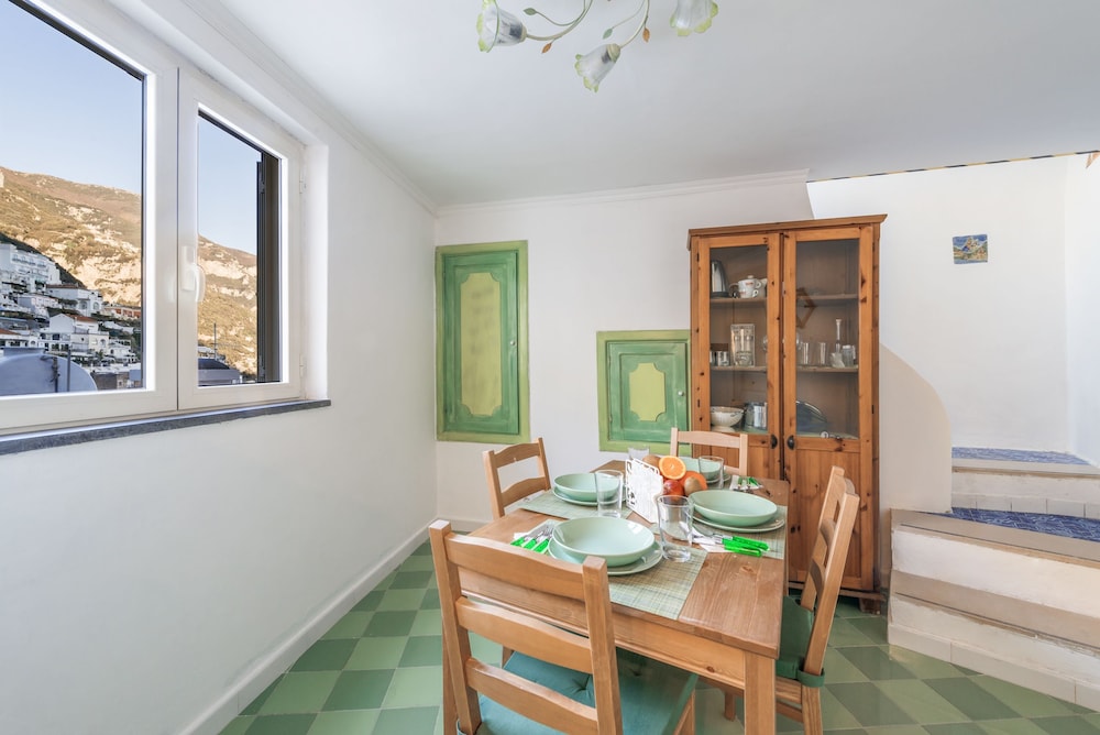 Florida Residence en Positano — dining