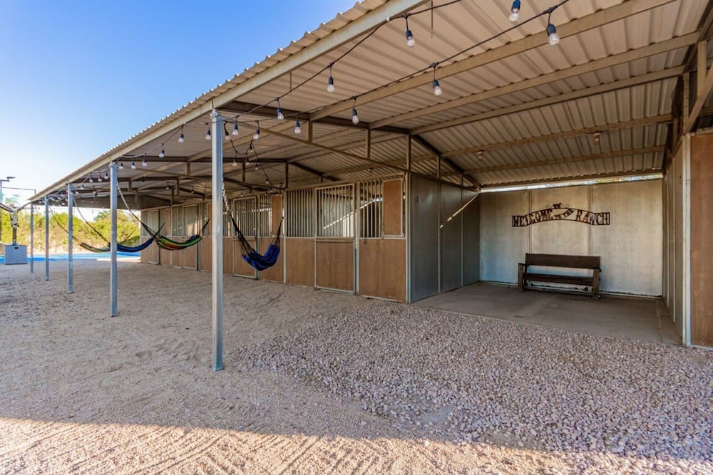 Scottsdale s Largest Hot Tub Davenport Ranch Estate