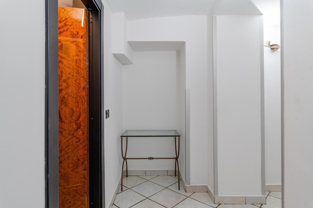 Vittorio Emanuele II - Apartment