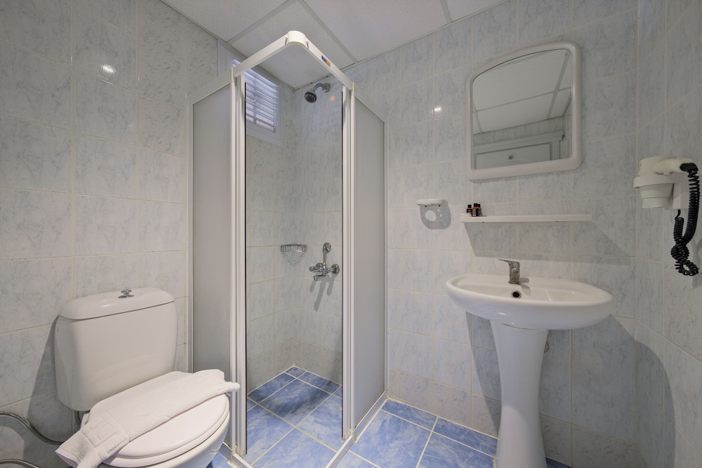Majestic Otel - Image 35