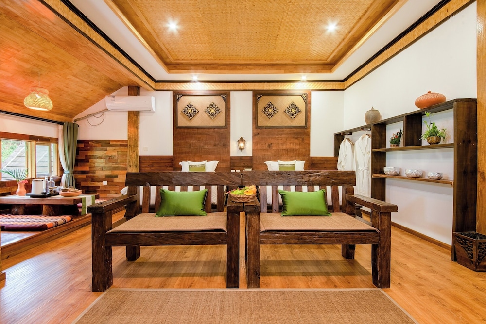 Zhaizili Resort Xishuangbanna