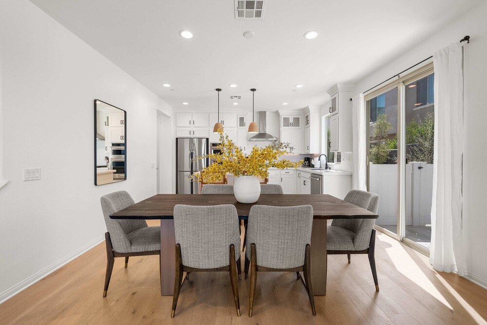 @ Marbella Lane - Curated 5BR in Upscale RMV Haven