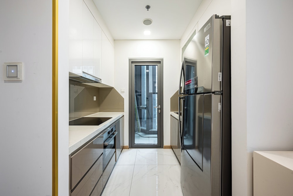 Landmark Apartment in Vinhomes Central Park