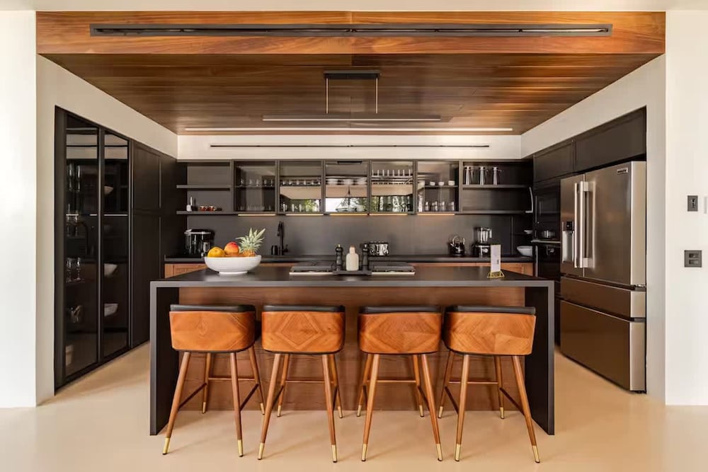w Spectacular 4BR Villa in Costa Rica