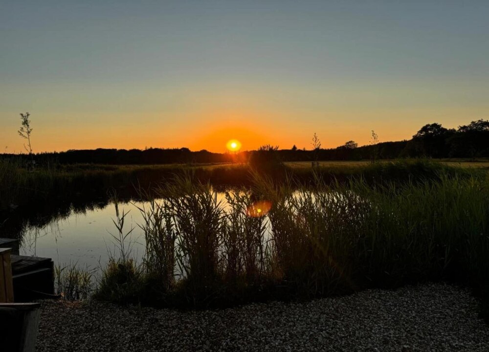 Bungalow in Sondel Near Slotermeer Lake