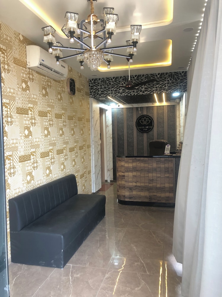 Hotel Lotus Inn