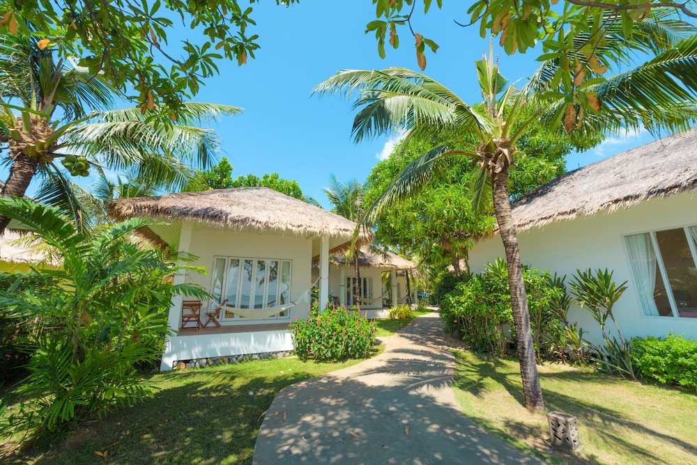 Sea Coco Resort