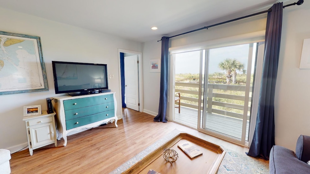 Lighthouse Point 2 by Tybee Vacation Rentals