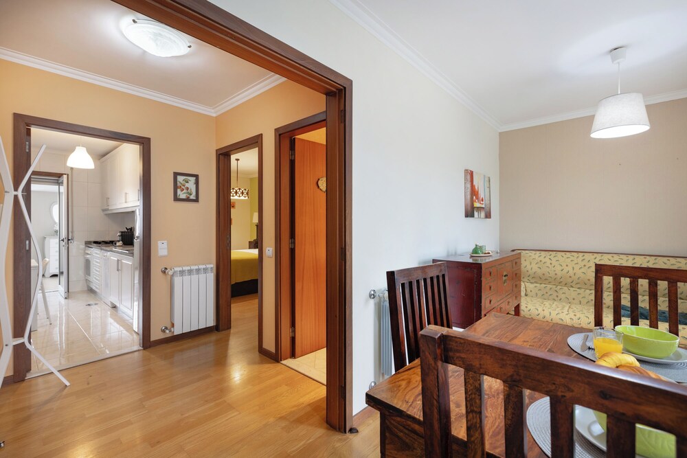 Espinho Retreat with Balcony