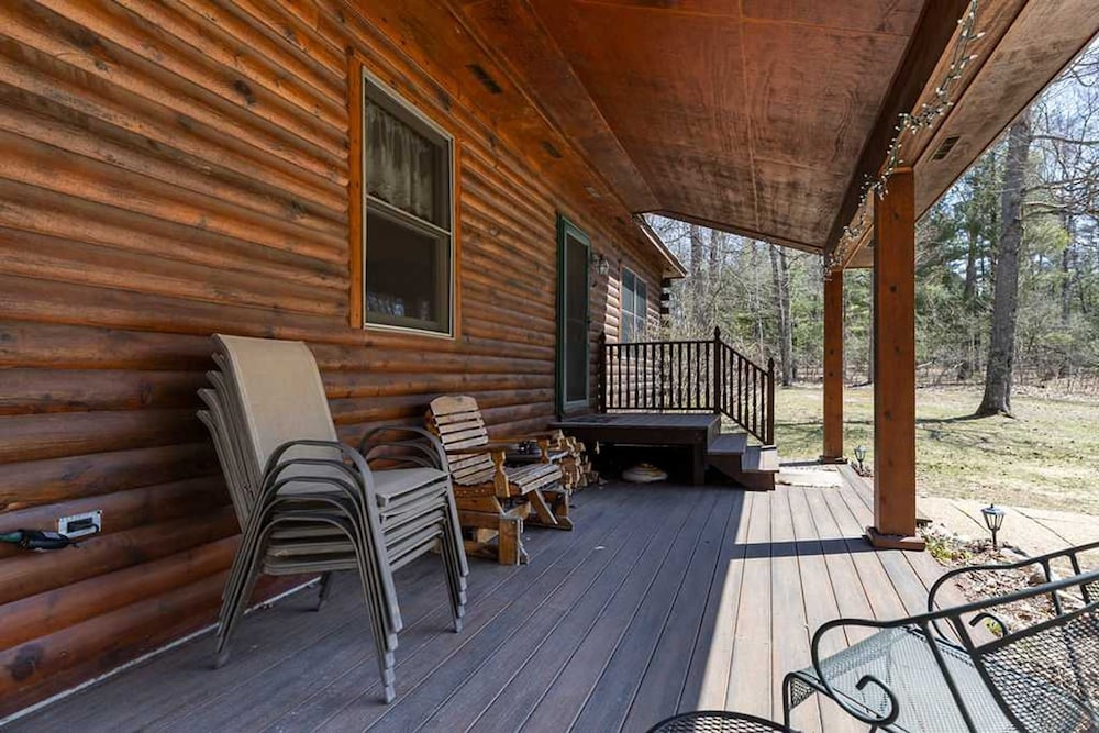 Manistee Cabin in Manistee