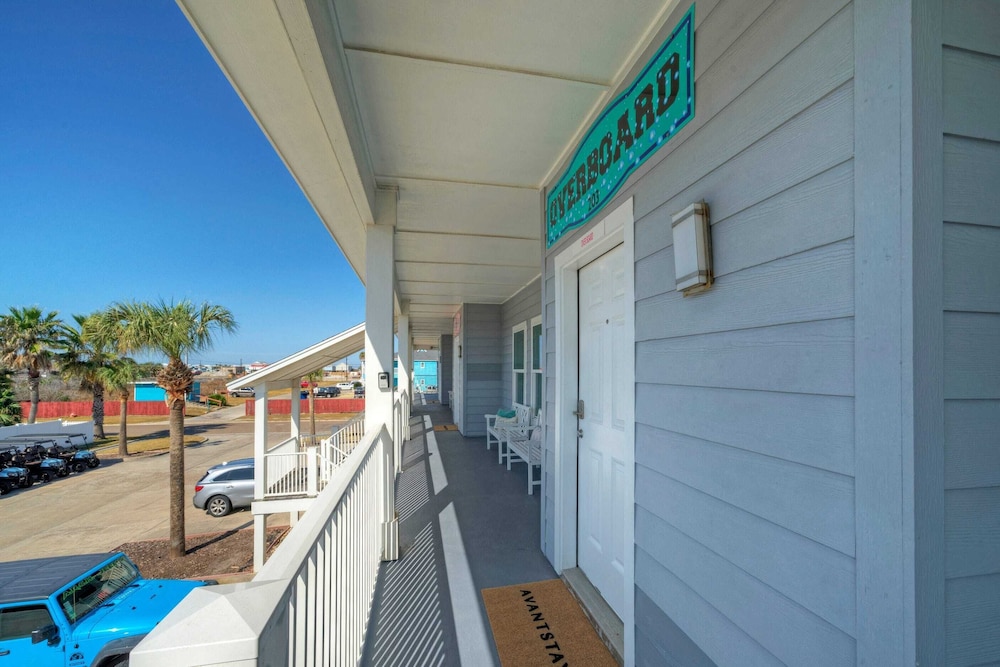 2 Condos for 14 Guests at Costa Bahia Pool, Minutes to Beach, Pet-friendly