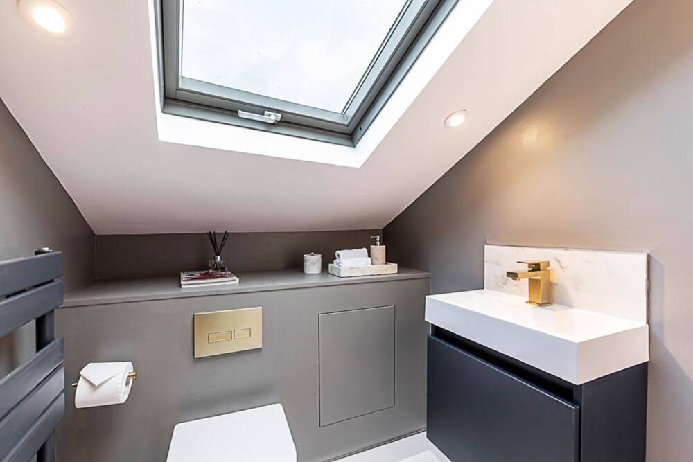 Fulham Oasis - From 325 Per Night