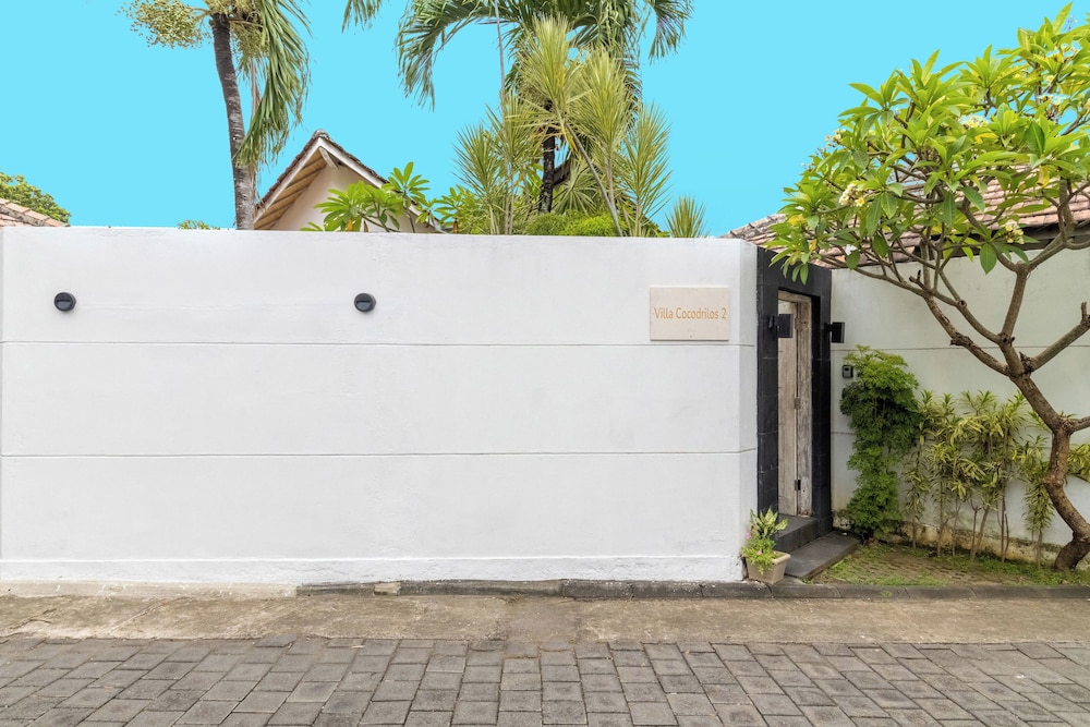 Villa Cocodrilos 2 by Pertama Management