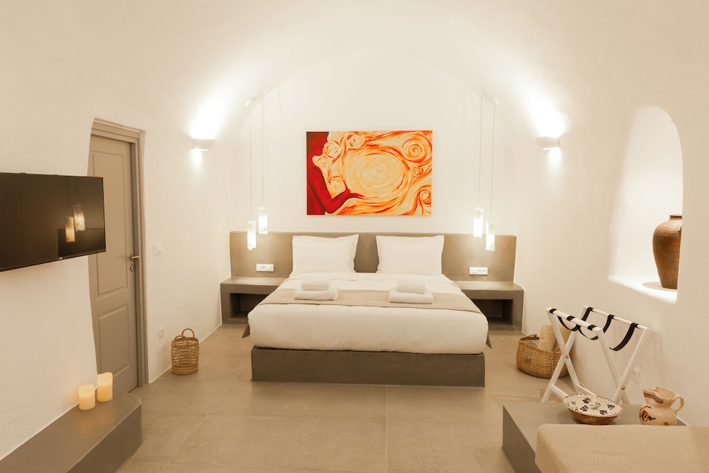 Cydonia Caves photo 3