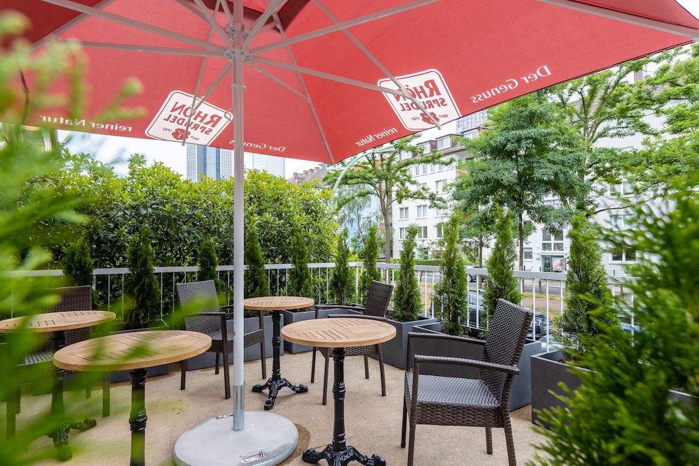 Frankfurt Vacations - Trip Inn Messe Westend - Property Image 3