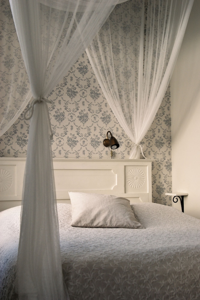 Okens Bed & Breakfast