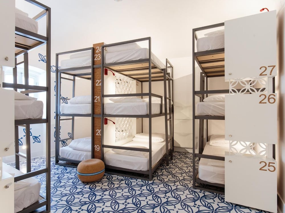 Heaven Inn Évora - Hostel