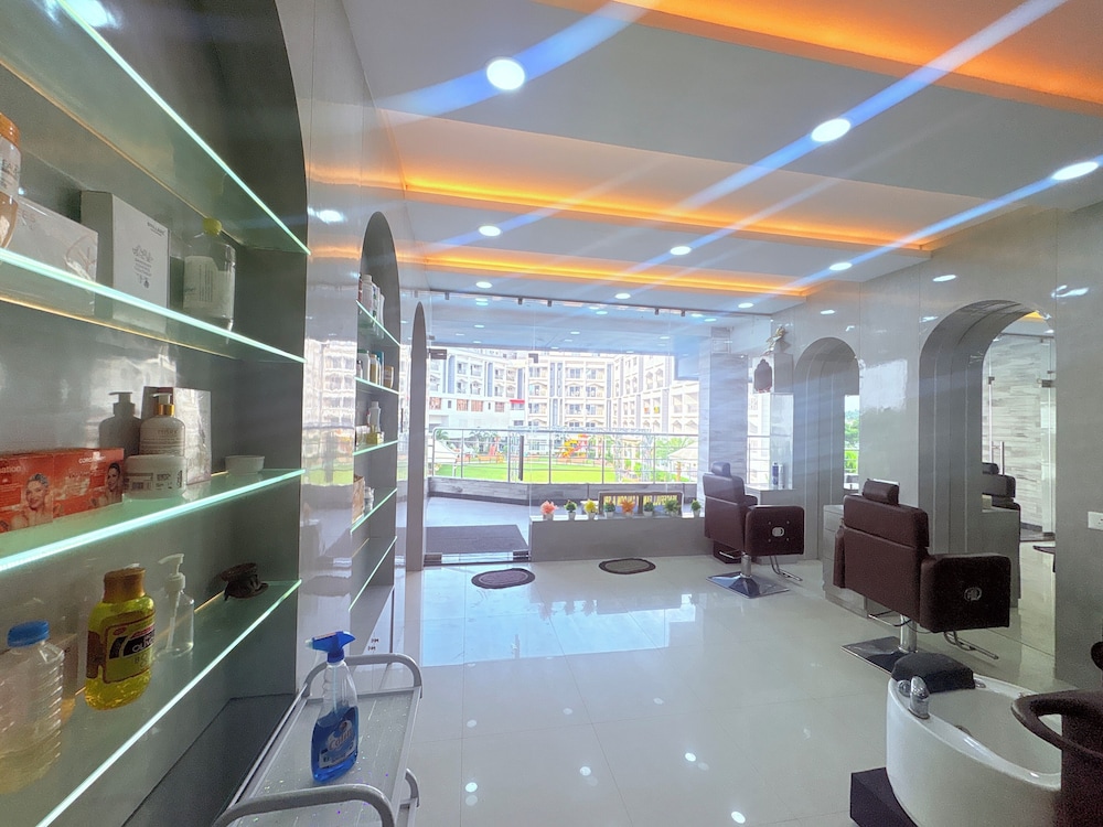 Hotel Jairam Way Bay