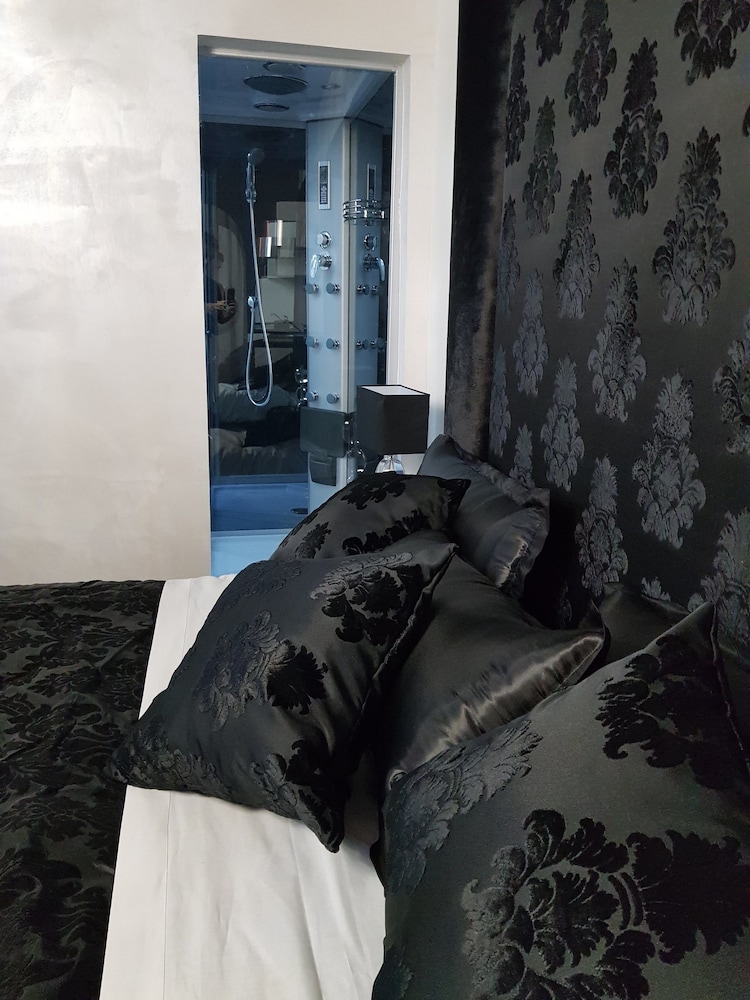 IPrime Suites