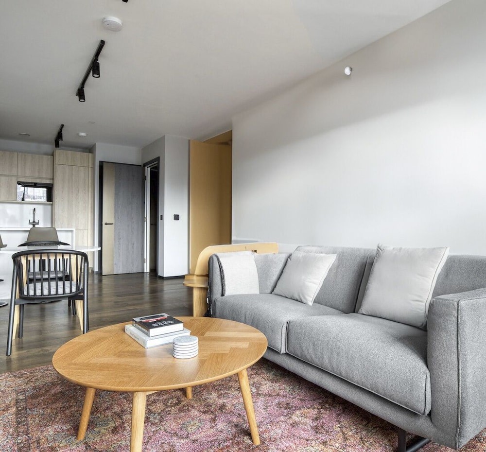 Charming 2 Bedrooms Apartment in London