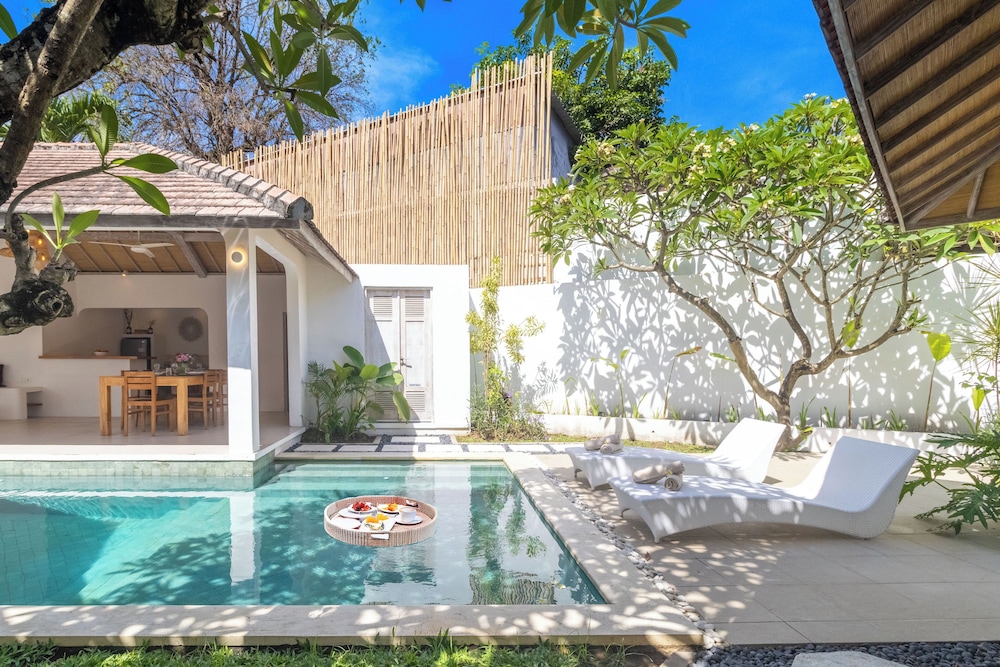 Villa Cocodrilos 1 by Pertama Management