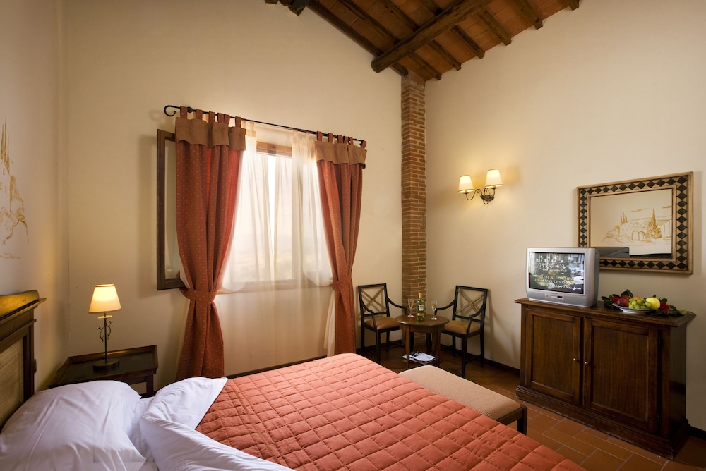 Agriturismo Antico Borgo Poggitazzi view 5