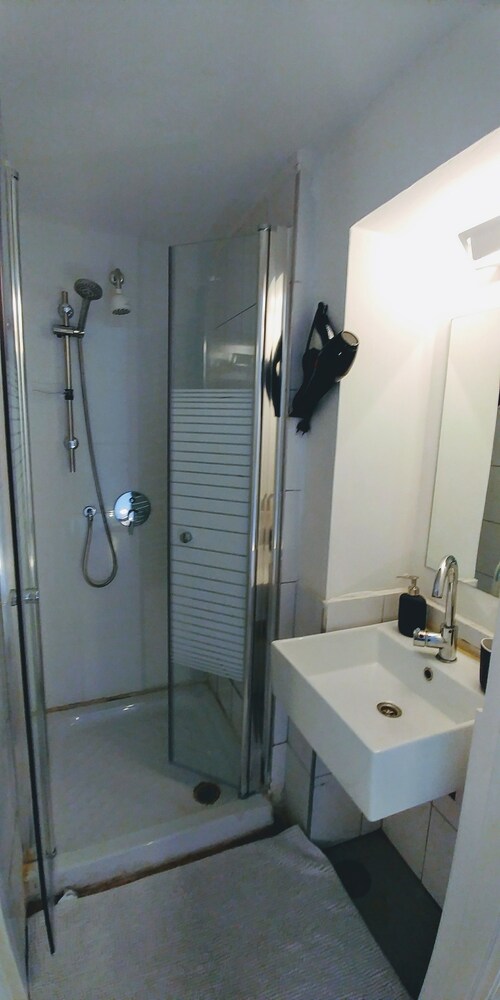 Begin19 Apartment Hotel