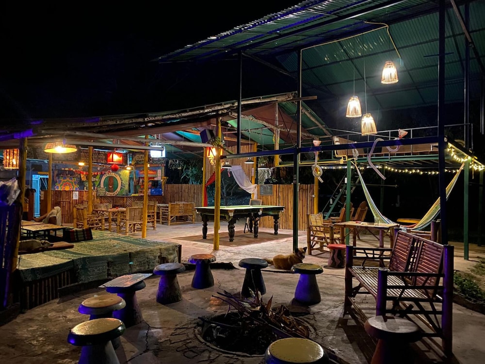 Tribal Pai Backpackers - Adults Only