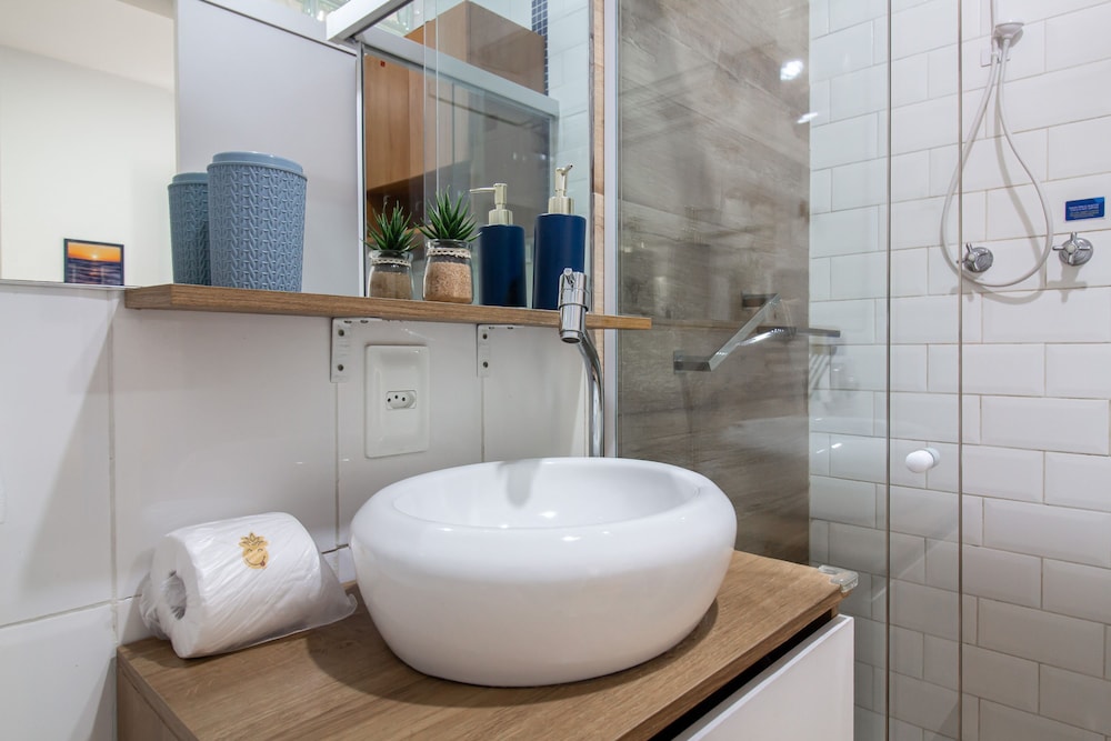 Flat in Copacabana 9 Minutes From the Beach Stc202
