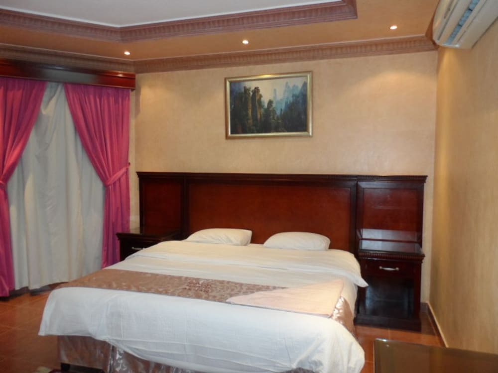 Aknan Al Morooj Furnished Units