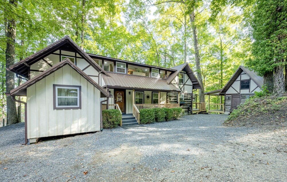 stayNantahala – Smoky Mountain Cabins and Luxury Yurts